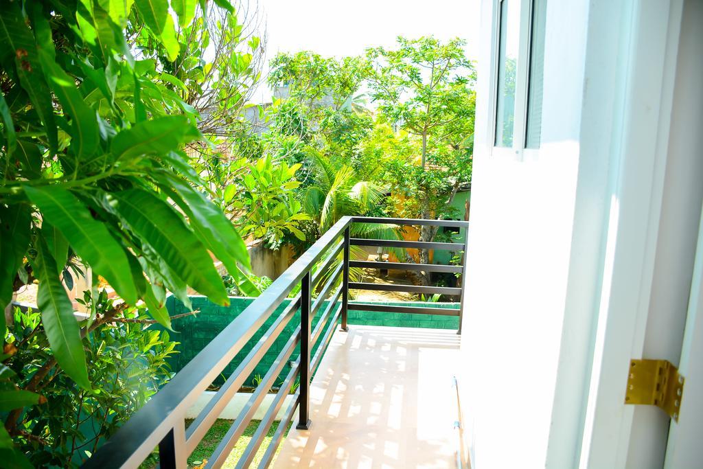 Mama Beach Villa Negombo Exterior foto